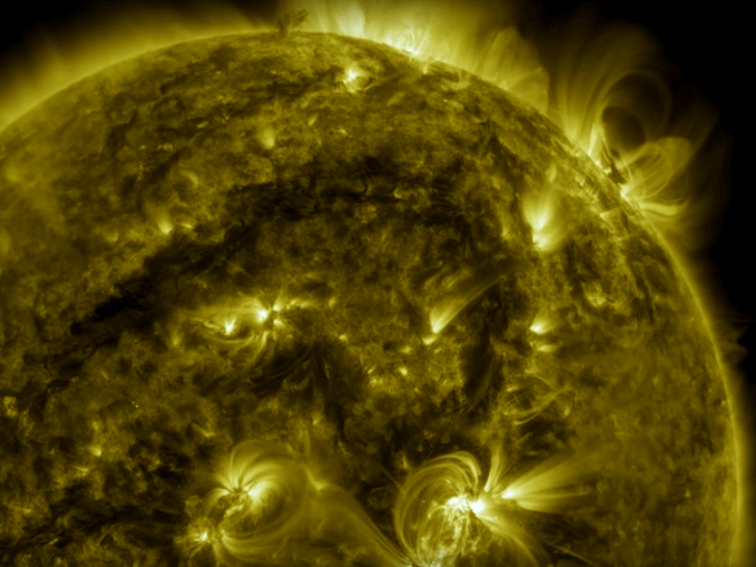 Thermonuclear Art: 30 Minutes Of Solar Flares At 4K Resolution